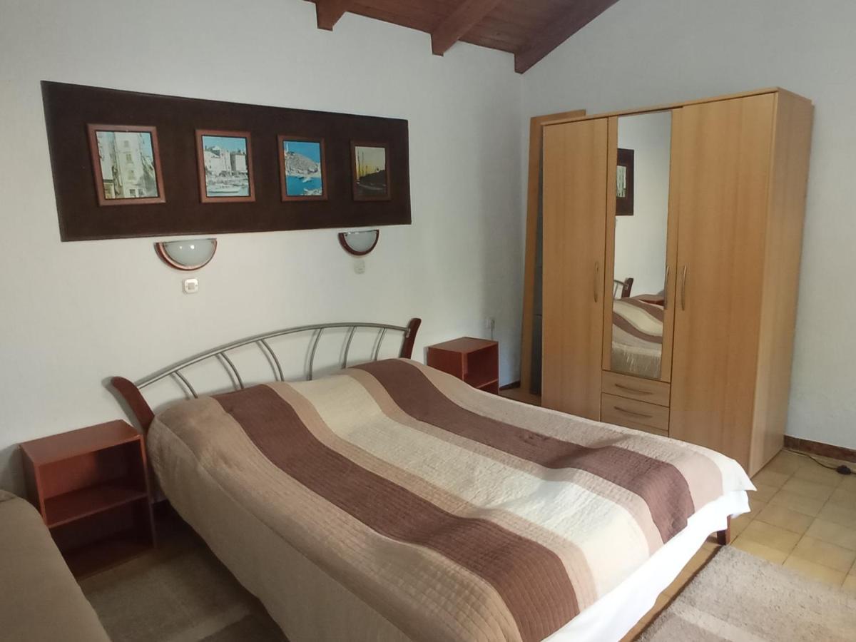 House With A Parking Space - 21994 * Rovinj